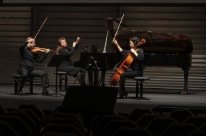 zs_21_brahms_trio_2_konzert_19